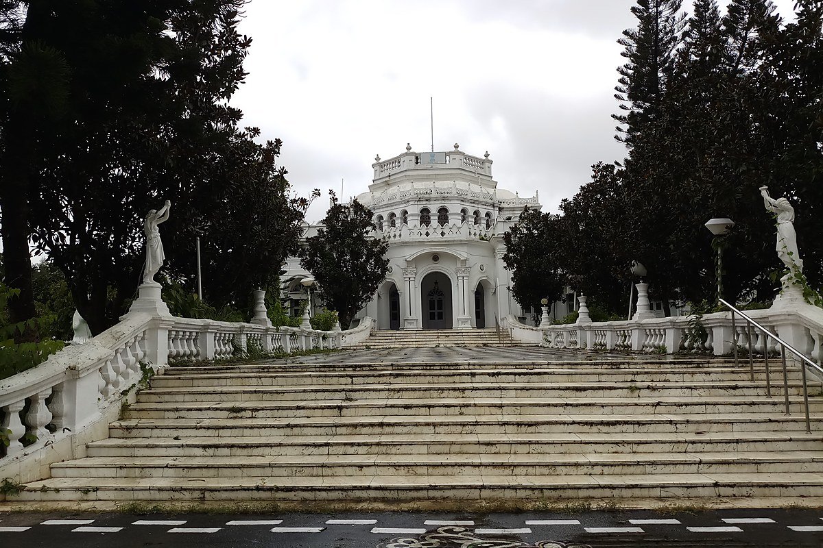 The real Pushpabanta Palace at Kunjaban